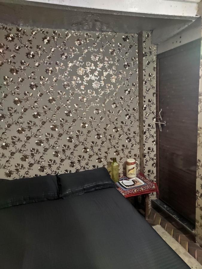Ira Homestay Mathura - Divine Spiritual Stay Exterior foto