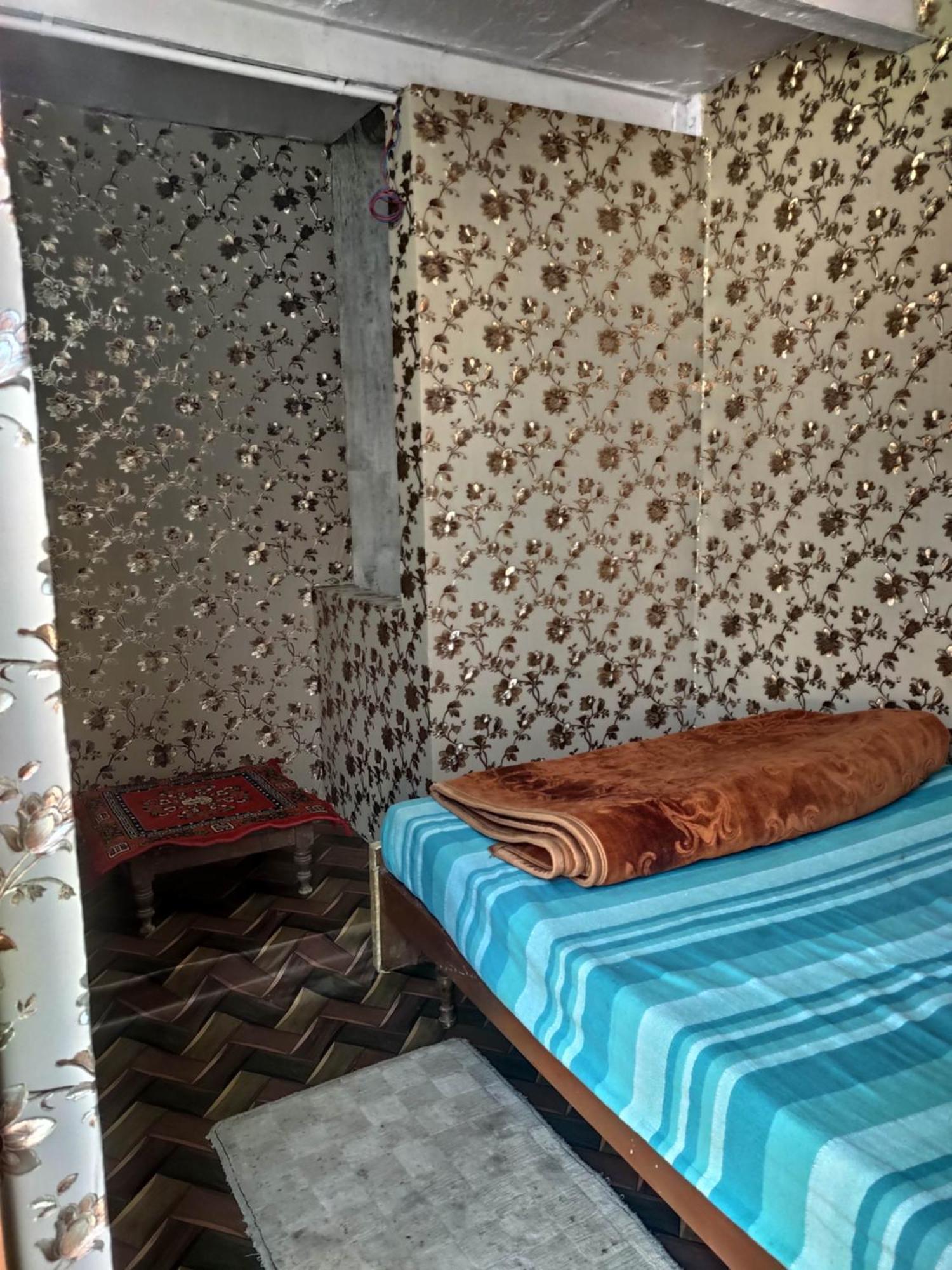 Ira Homestay Mathura - Divine Spiritual Stay Quarto foto